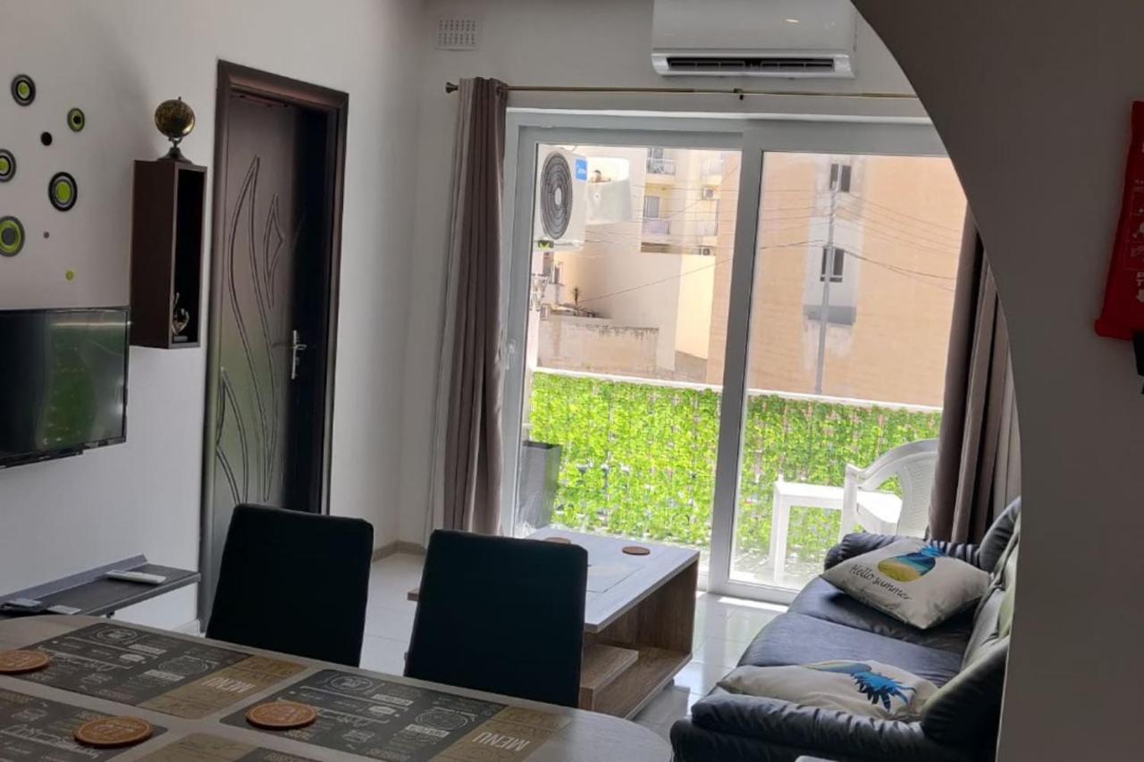Appartement Sunny Day Flat à San Pawl il-Baħar Extérieur photo