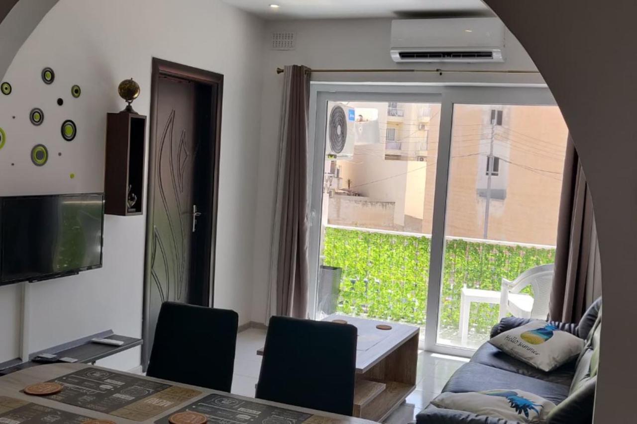 Appartement Sunny Day Flat à San Pawl il-Baħar Extérieur photo